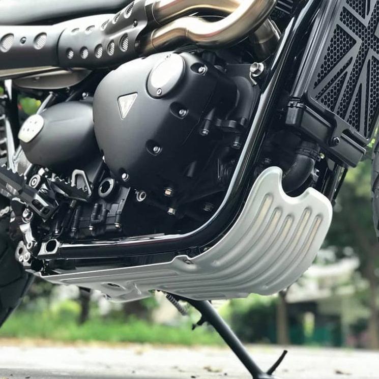 トライアンフボバー MOTONE CUSTOMS アンダーカーバー トライアンフ