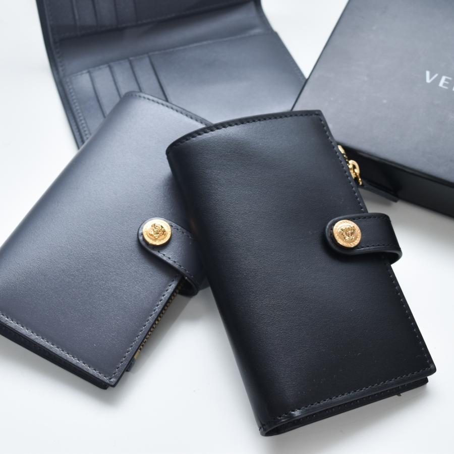 VERSACE（ヴェルサーチェ） ヴェルサーチ 二つ折り財布 小銭入れ付き