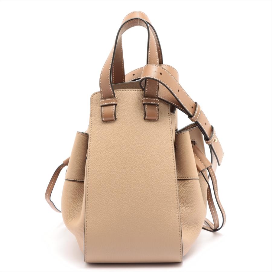 LOEWE（ロエベ） ハンモック ドローストリング スモール レザー サンド