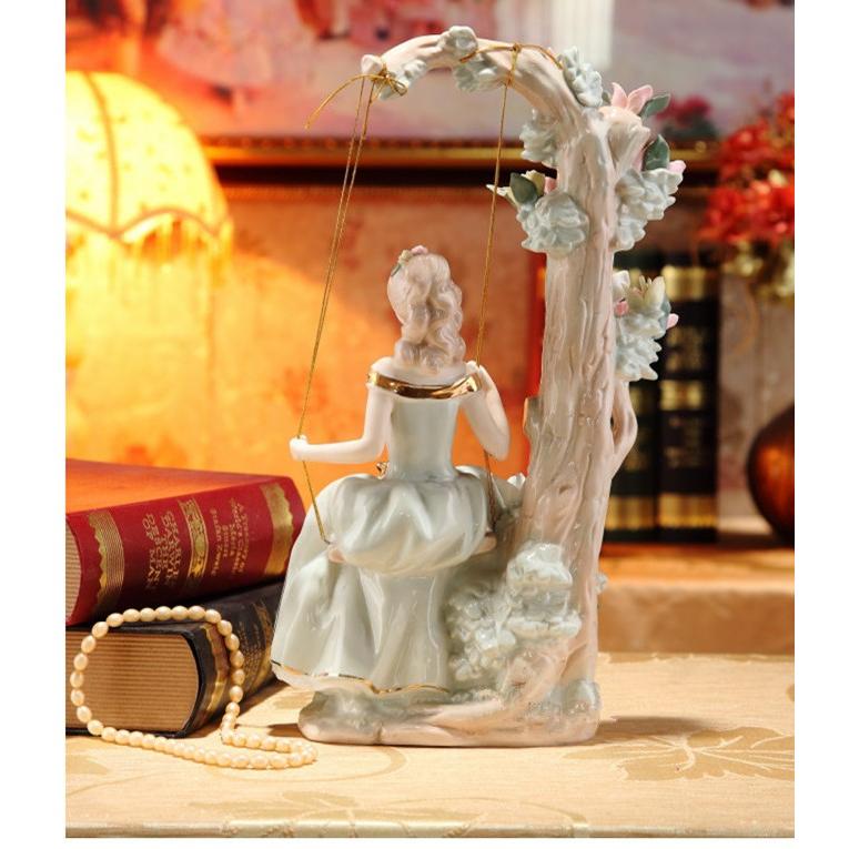 陶器 置物 西洋陶器 北欧磁器 陶器製人形 お姫様 陶器人形 陶器置物