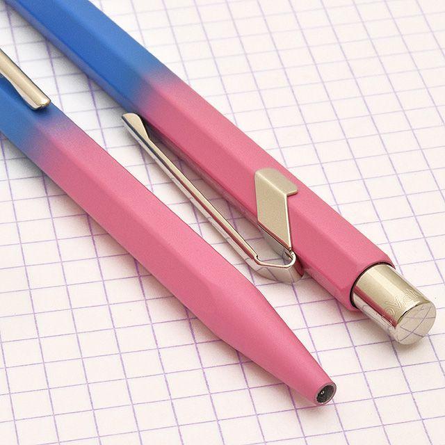 CARAN d'ACHE（カランダッシュ） ボールペン シル 0.7mm ギフトセット