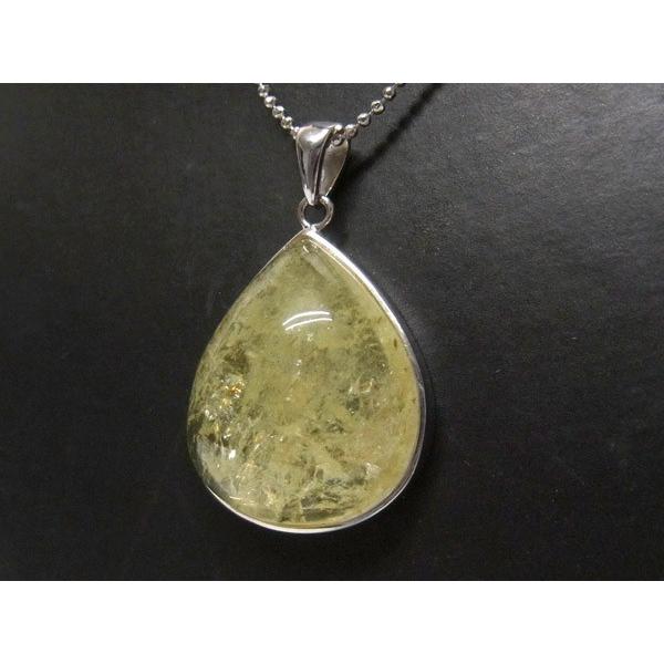 ヘリオドール（ゴールデンベリル イエローベリル） ペンダントトップ