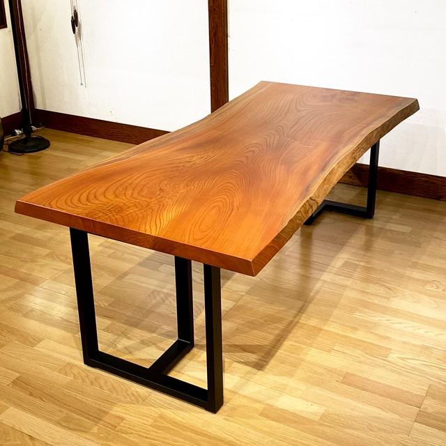 原木一枚板の座卓 ☆