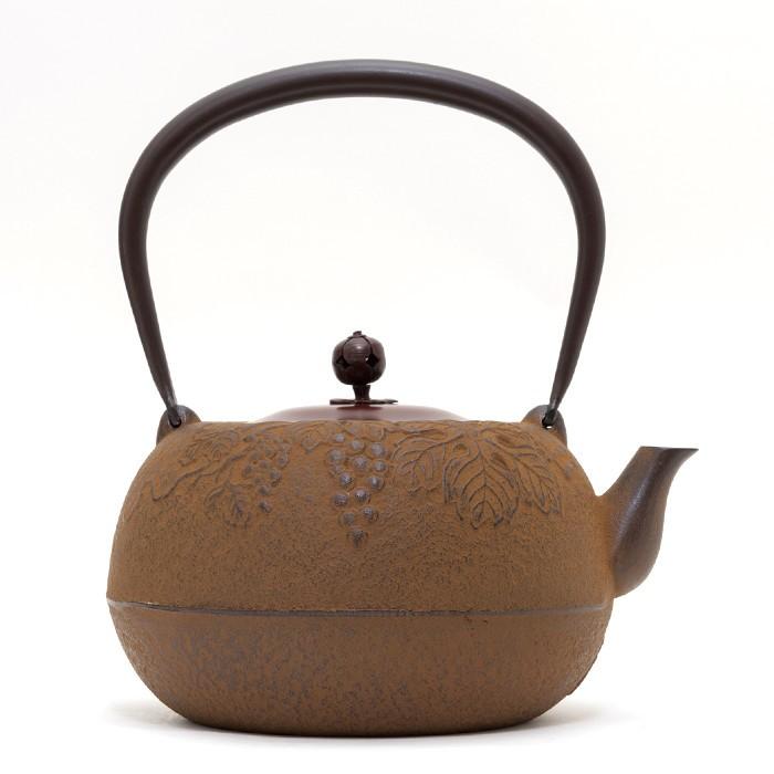 IH対応 海外配送対応 国内送料無料】鉄瓶 【蛇口ぶどう さび色 銅蓋付