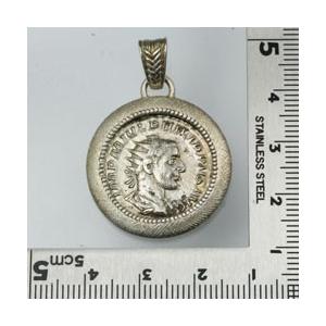 古代 (3世紀)ローマ銀貨アクセサリー18金枠&チェーン