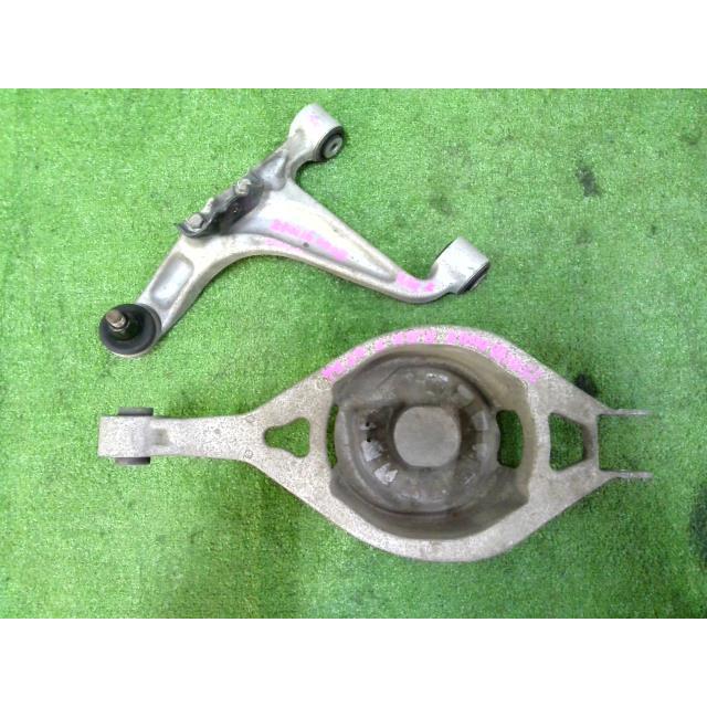 フェアレディ フェアレディZ CBA-Z33 リア 右 ロアアーム AX6 2点