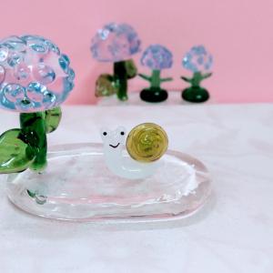 シマエナガとお花 ガラス細工 ミニチュア シマエナガとお花 ガラス細工
