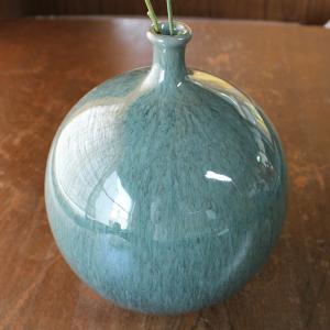 花瓶 つぼ型 高さ22.3cm かき 柿柄 花器 花生 壷 華道 茶道 染付 色絵