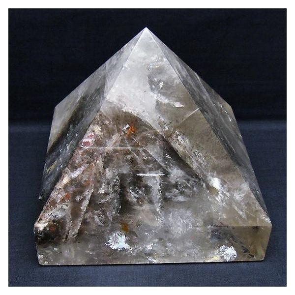 3Kg 虹入ガーデンクォーツ（庭園水晶）りピラミッド t648-3752 : 誠安