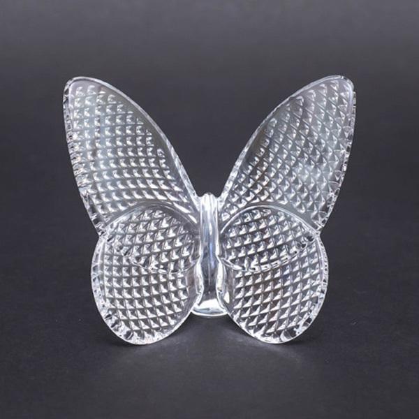 バカララッキーバタフライディアマンクリア