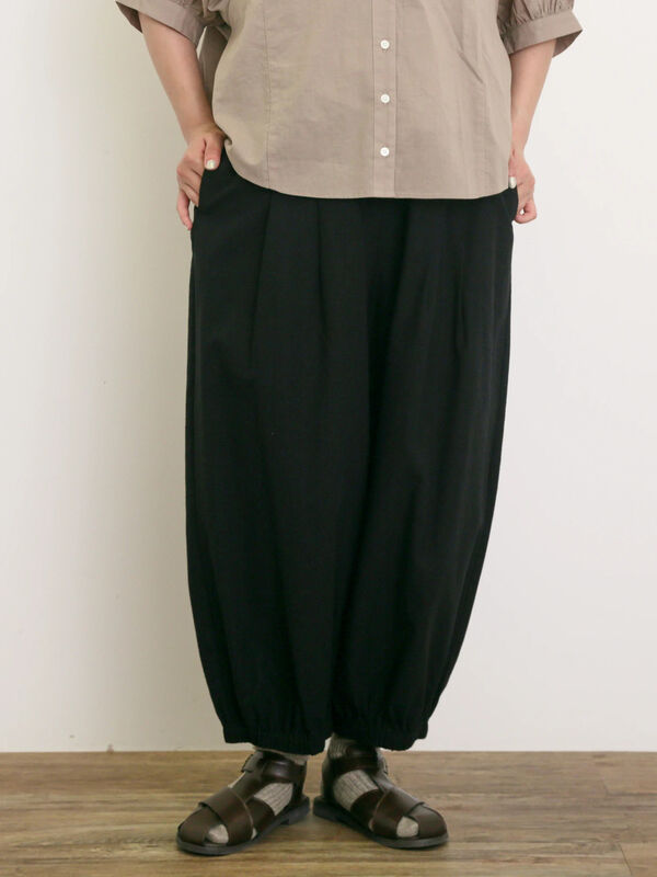 セール】 【M/Lサイズ】綿麻平織りウエスト切替ギャザーバルーンパンツ