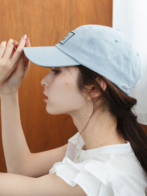 セール】 ロゴ刺繍キャップ（ベージュ/ブルー/アクセサリー/ハット