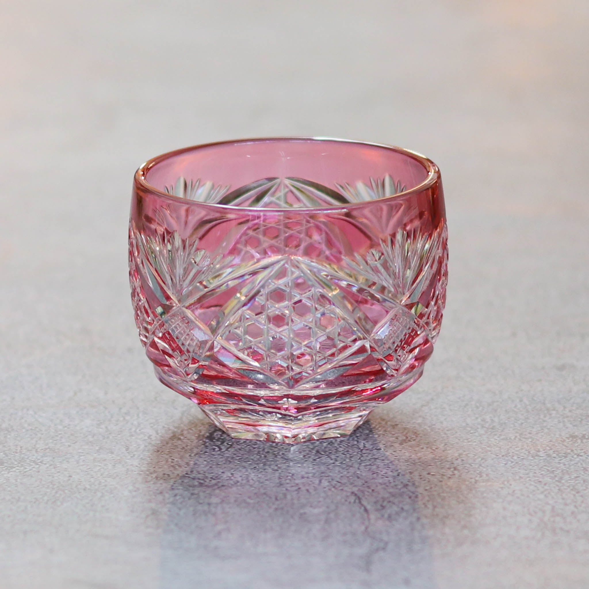 綾ガラス 酒器 | 綾切子 猪口 | 金赤 | グラスアート黒木