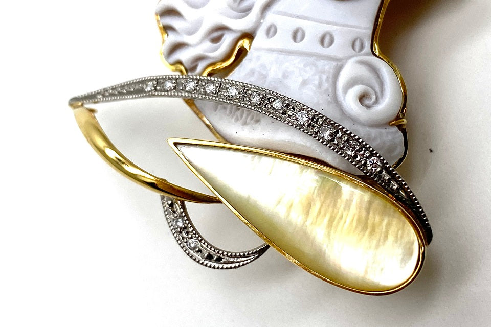 小春日和様 k18WG シェルカメオブローチ＆ パルラーティ ダイヤ付 小春