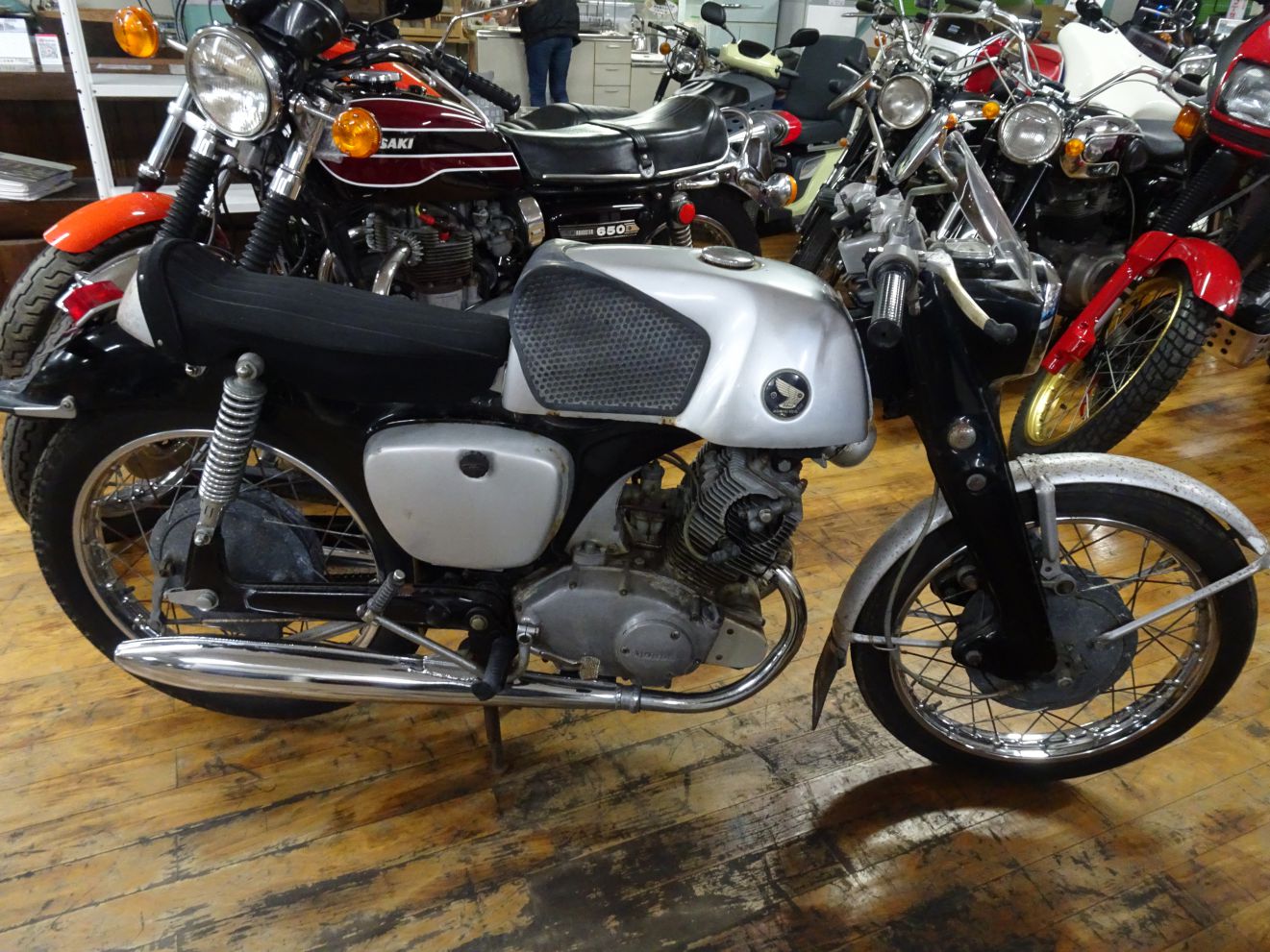 CB92 #1 :: HONDA | ベストオートの時代部屋