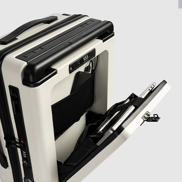 2way ファッション 美品♪TRAMORA Carry On Pro 56×36×25便利機能