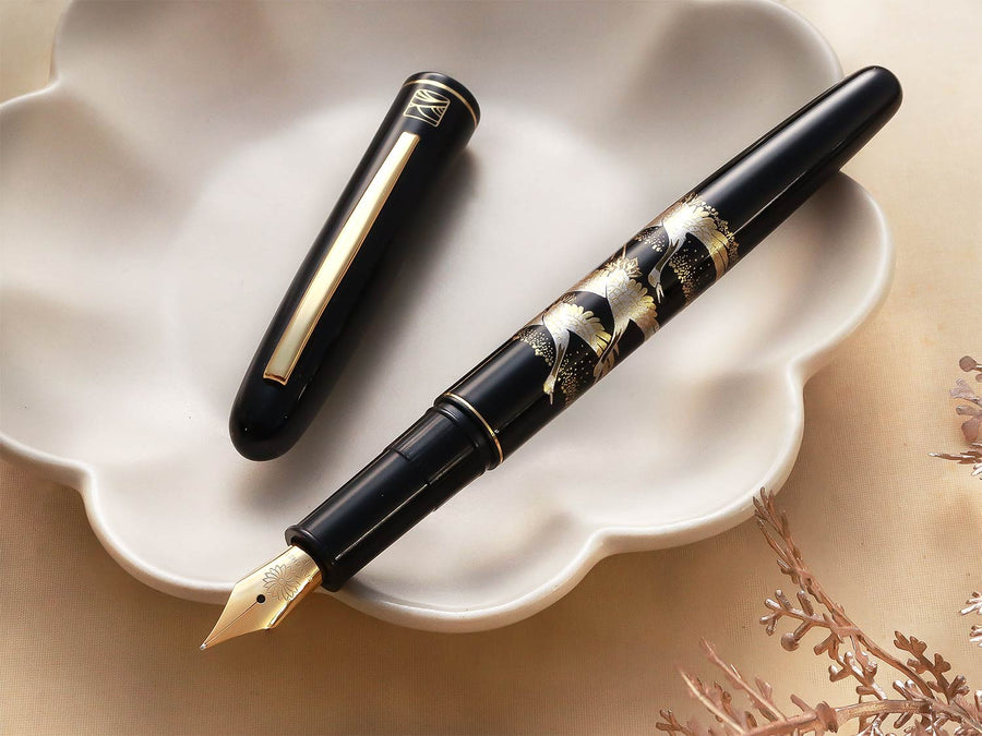 WANCHERxKURETAKE】呉竹近代蒔絵 万年筆「華舞妓」 呉竹近代蒔絵万年筆