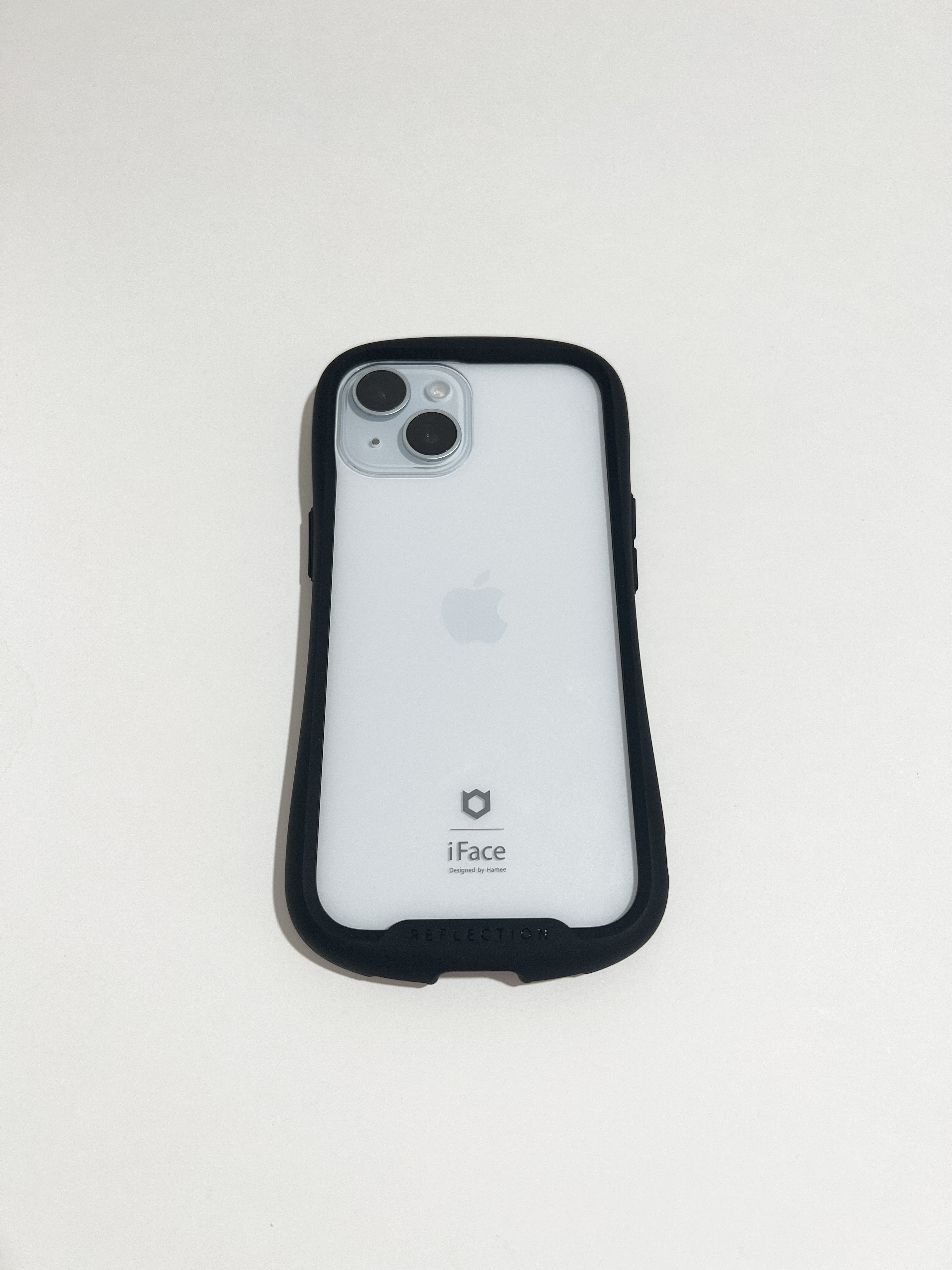 iPhone15ブルーに合うケースはどれ？iFace Reflectionで試してみた
