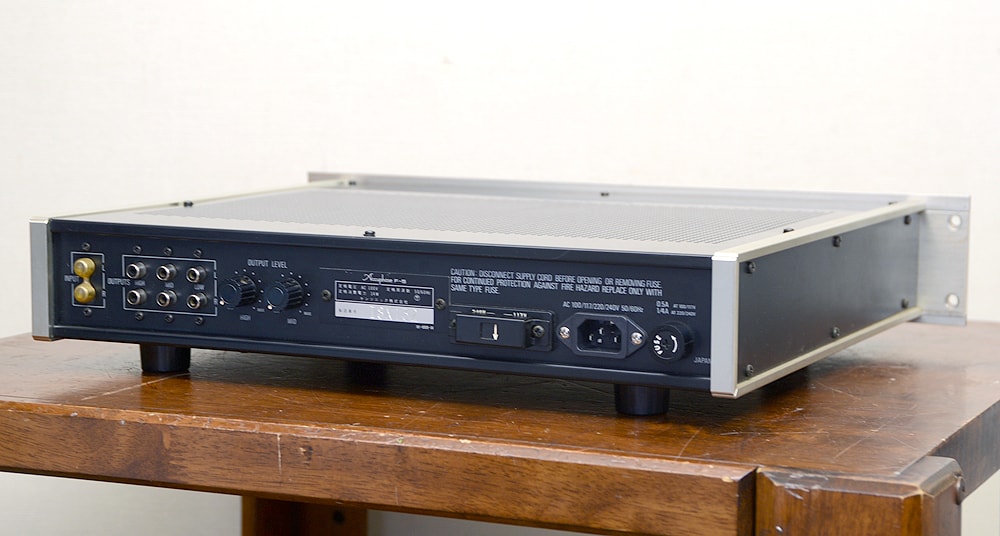 Accuphase F-5 チャンネルデバイダー / 札幌の中古オーディオ