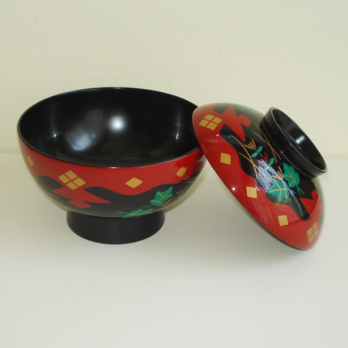 輪島塗 吸物椀 蓋付き -秀衡模様の蒔絵仕上げ(全面)- [内外面とも黒色