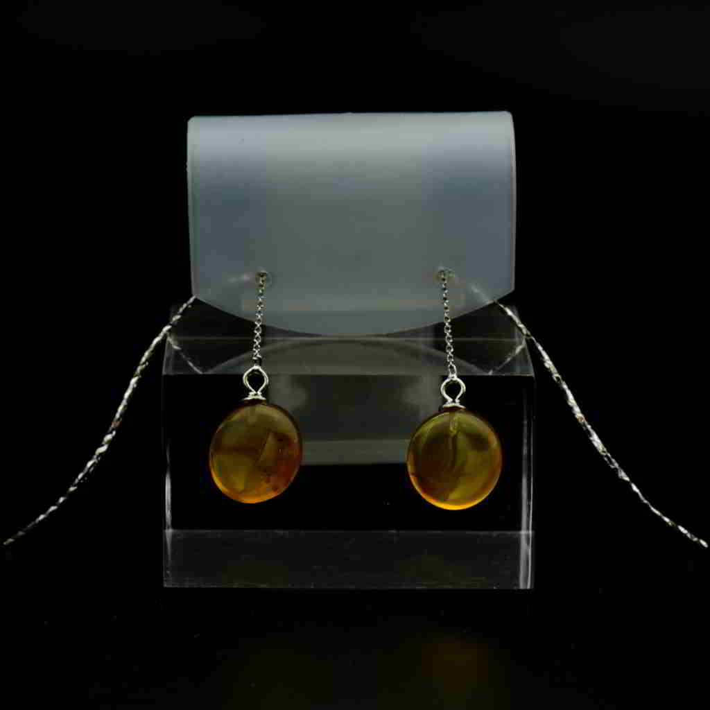 久慈原産琥珀ピアス – 上山琥珀工芸
