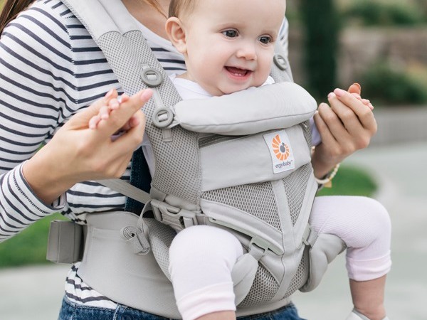 エルゴオムニ360クールエア】憧れ！最上級抱っこ紐を口コミ！前向き