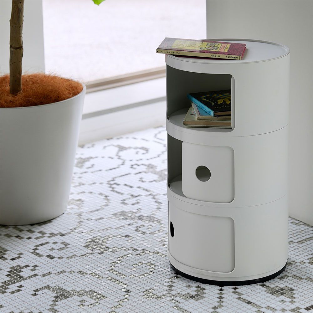 kartellカルテル コンポニビリ3段