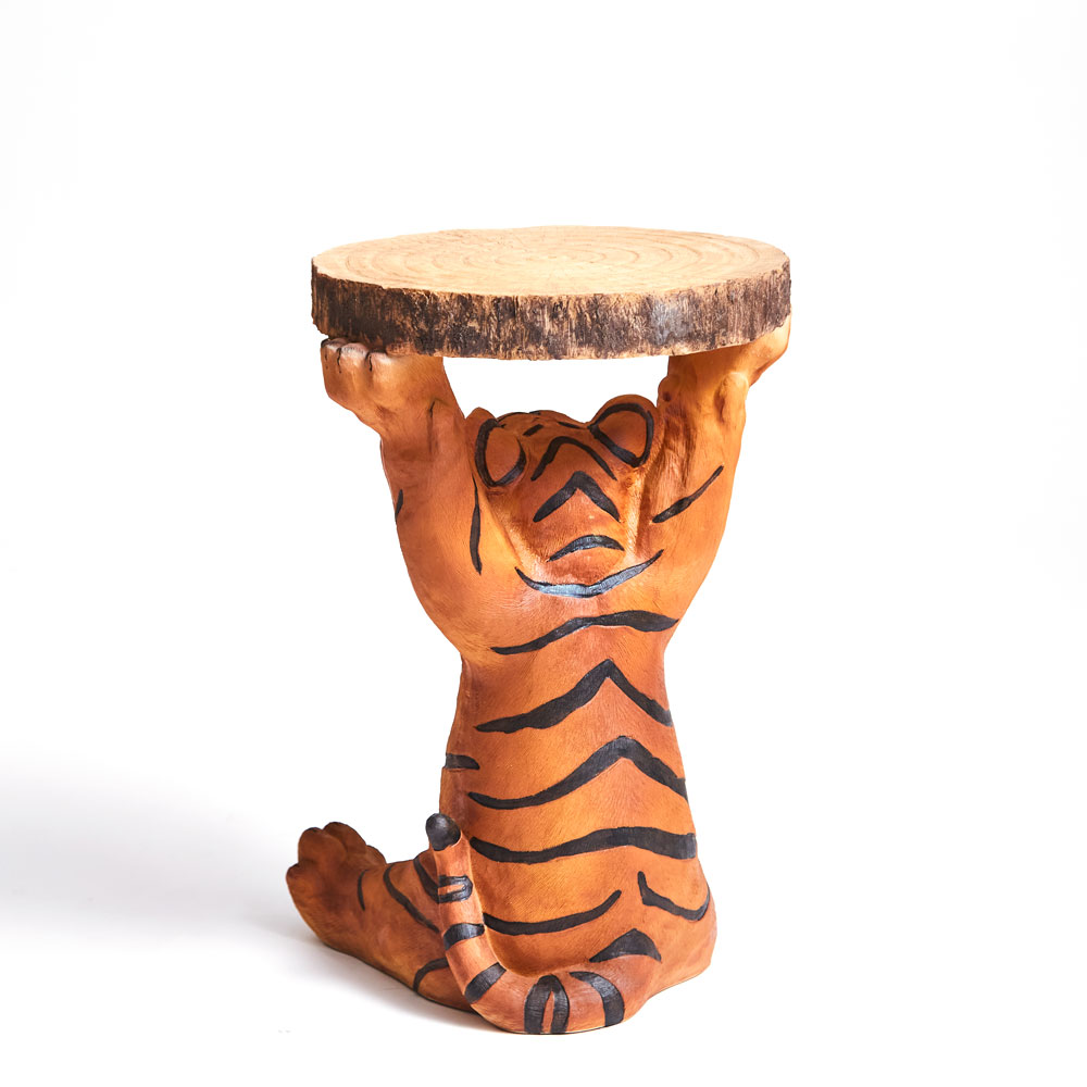 アニマルサイドテーブル タイガー - サイドテーブルの通販 ｜【KARE