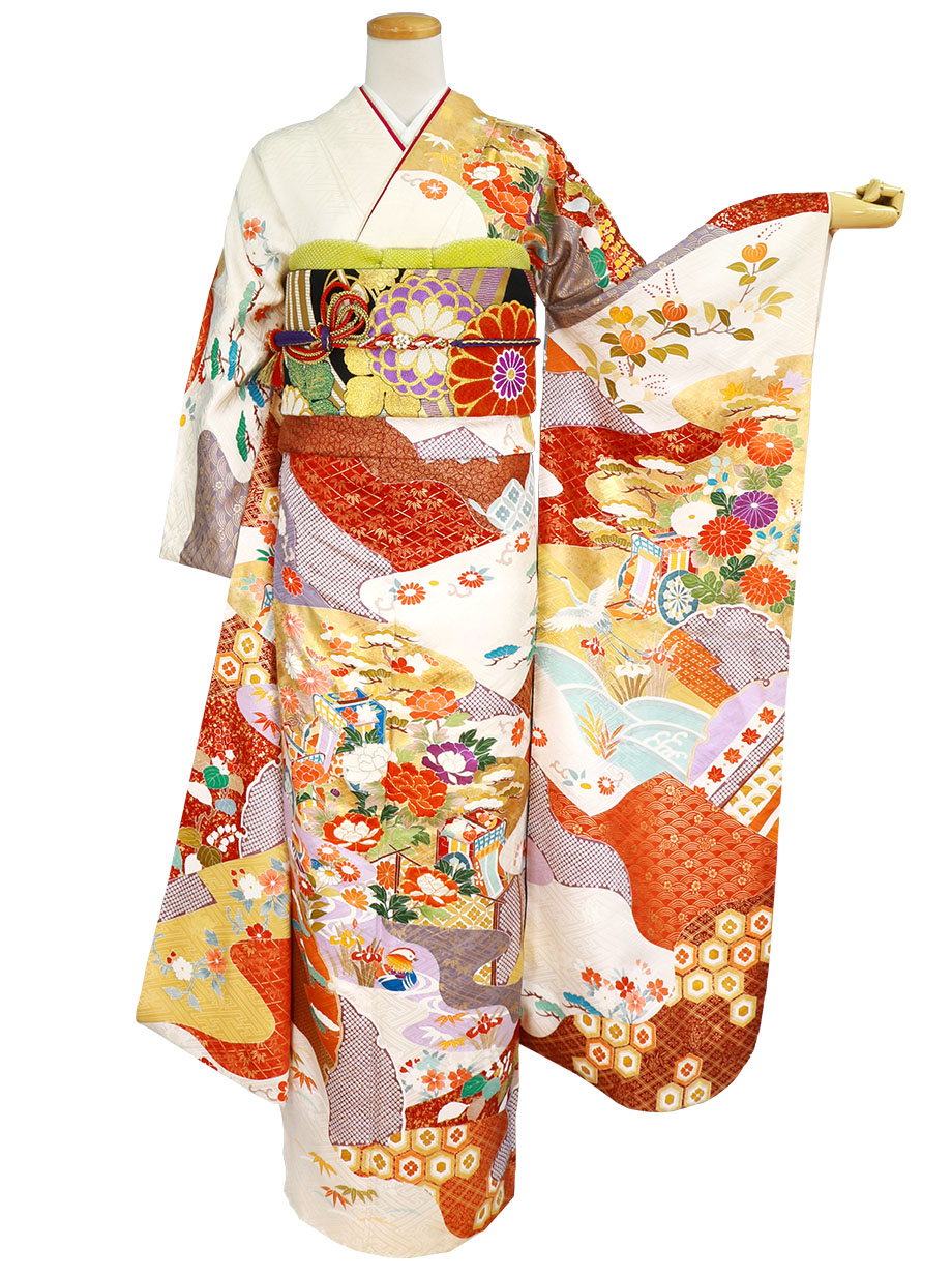 白地に御所車の古典柄振袖／標準サイズ | 宅配着物レンタルの京都かし