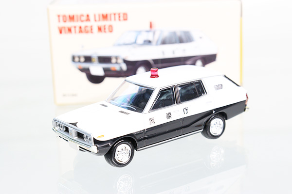 トミカLIMITED VINTAGE ニッサンスカイラインバン トミカ ショップ