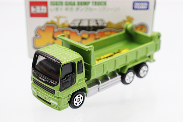 トミカ モデル47 緑色 ミニカー トミカ モデル47 緑色 ミニカー