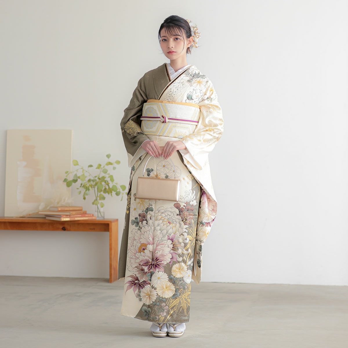 卒業式応援Point10倍 2/19迄)未仕立て 振袖 22点セット「オフホワイト