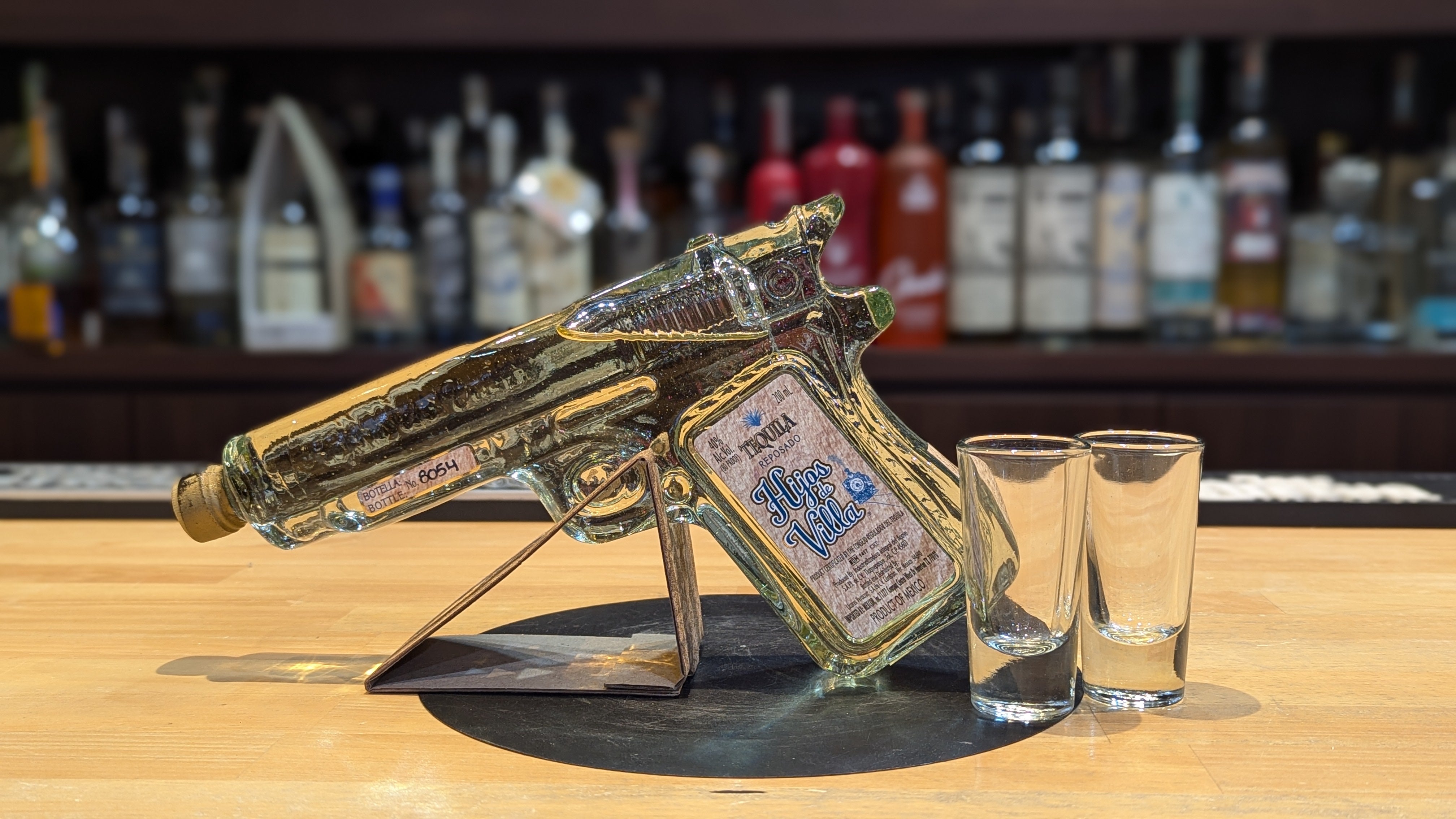 イホス デ ヴィジャ レポサド ピストル ボトル – 酒商金右衛門