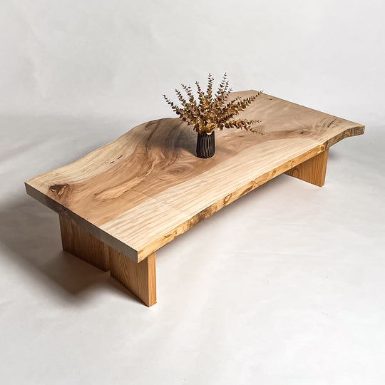 一枚板 花梨(？) 円形木製座卓 ダークブラウン 大きめ 超レア！ 花梨の座