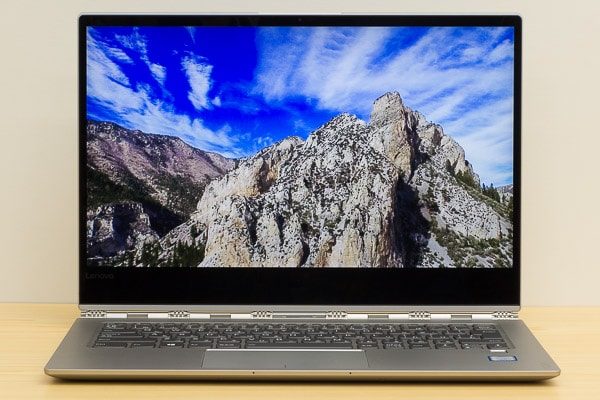 レノボ Yoga 920 レビュー：スリムで4Kペン入力対応の2-in-1ノートPC