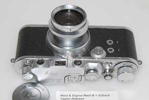 妖しいカメラとマイクロフォーサーズの物語 本物より高価なコピーライカ