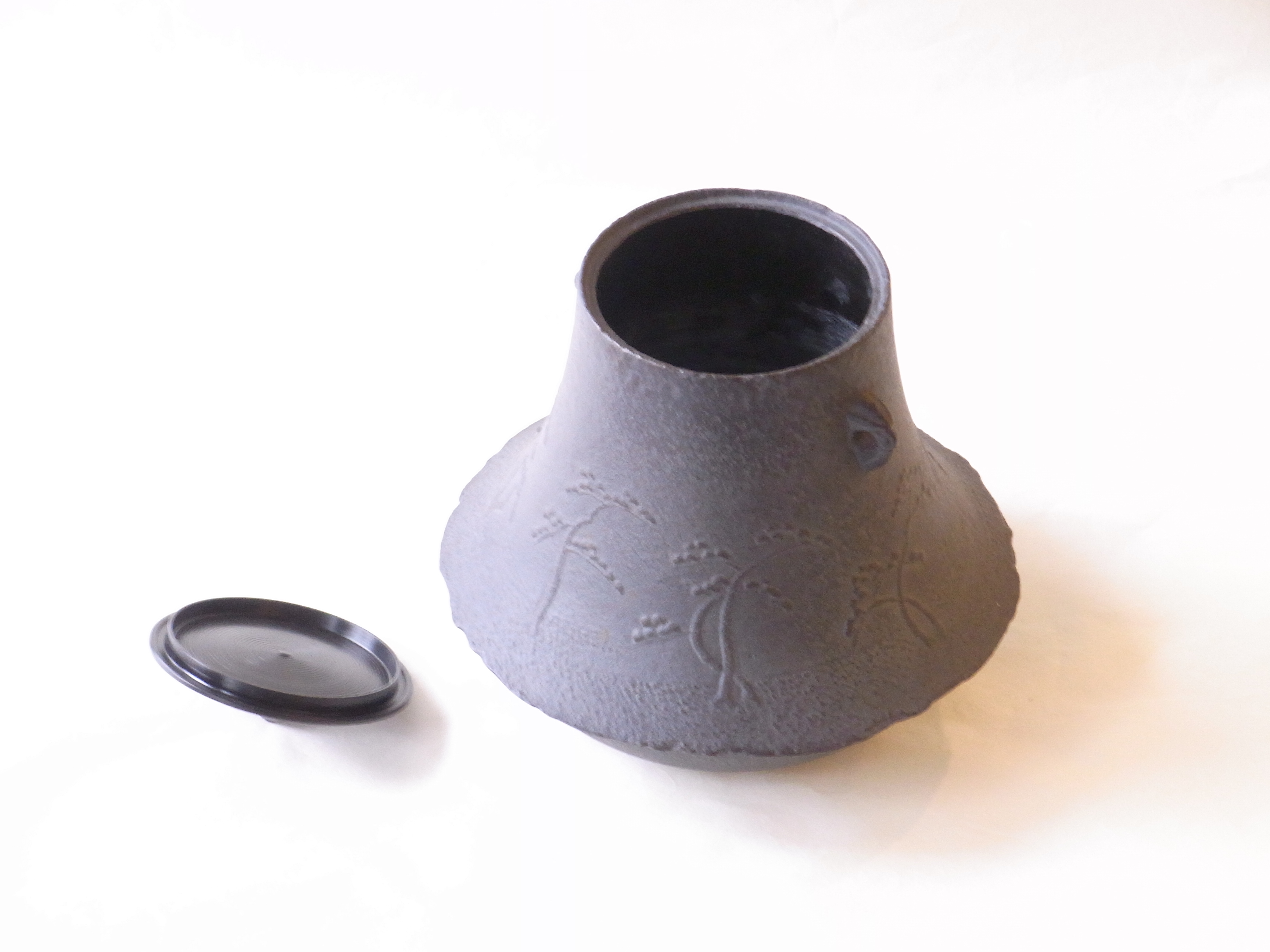 小林漆陶 映える器ギャラリー 岐阜市| 日本一の漆陶器 茶道具の品揃え