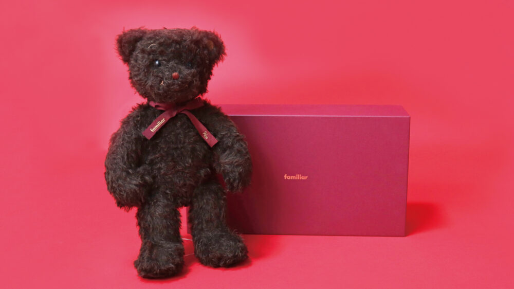 ファミリアの『クリスマスコレクション』が販売されるみたい。ポーチ