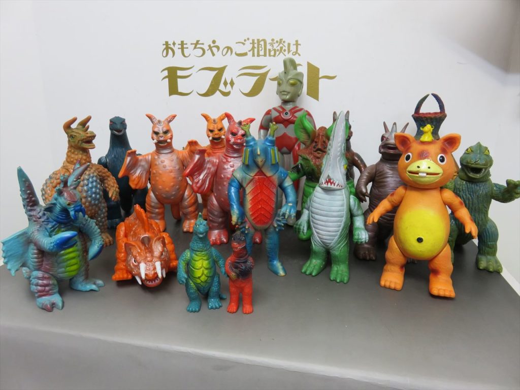 ご無沙汰です。怪獣買い取りしました。昔のおもちゃ専門店モズライト