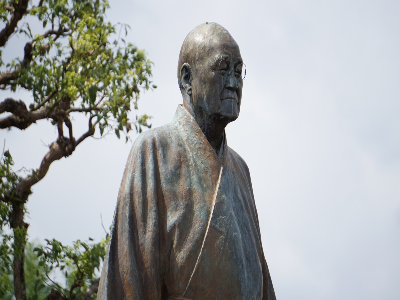 吉田茂像 | 観光スポット検索 | 高知県観光情報Webサイト「こうち旅