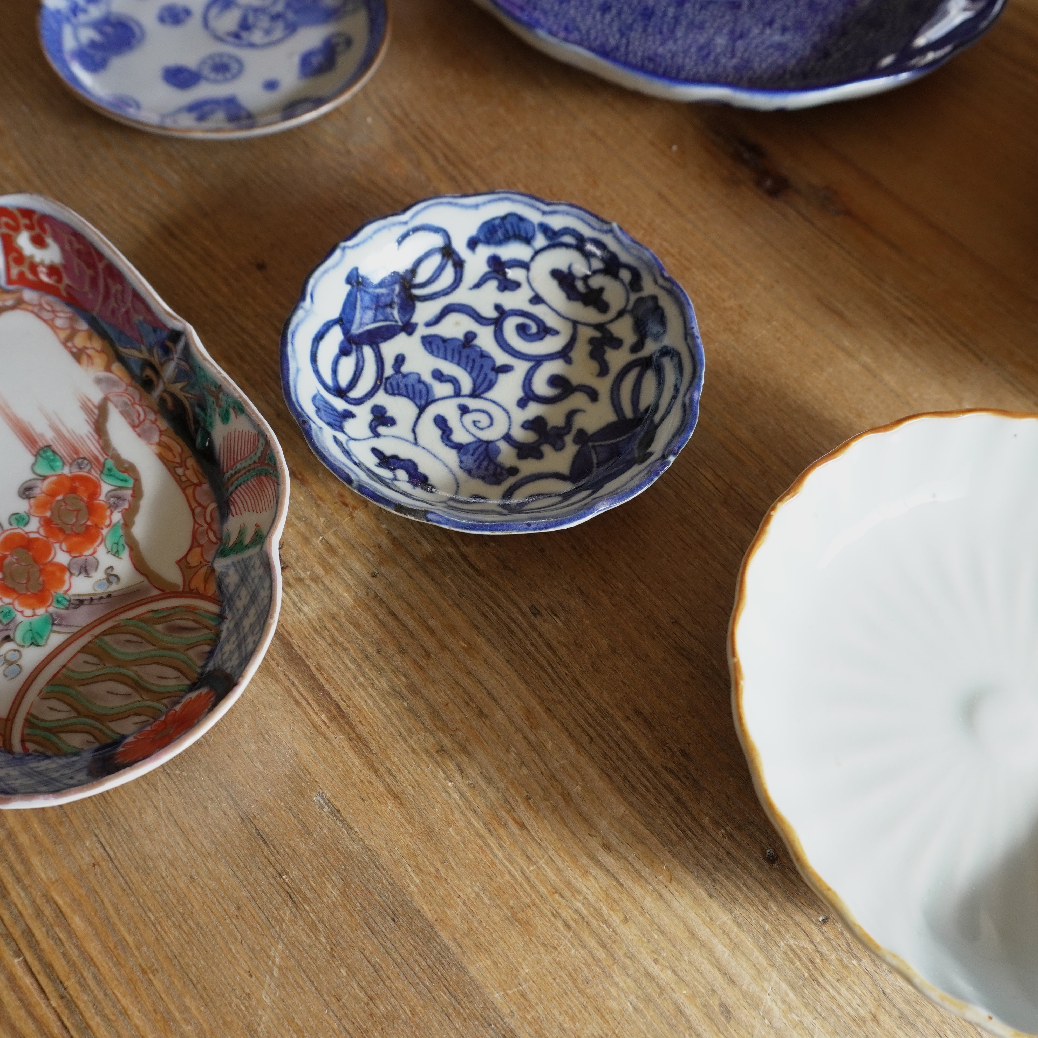 F830 古伊万里 染付 兜皿 5枚 太明年製 径17cm 銘々皿 小皿 人物図古