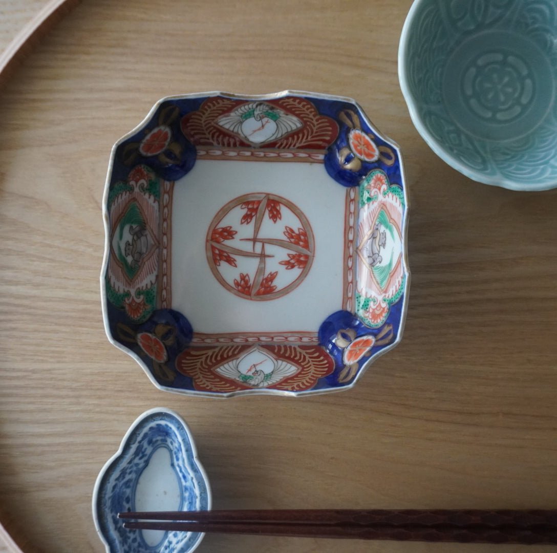 伊万里色絵金彩花籠皿 和》 古伊万里 色絵金彩花籠の図皿10客 本金 会席