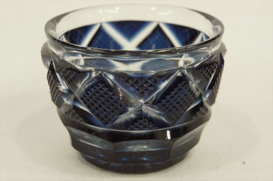 薩摩切子にはどのような歴史がある？誕生から現在に至るまで｜美術品