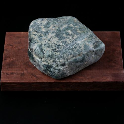 海石・濃青色・親不知産・約1.7kg】（高品質青色ヒスイ）糸魚川天然