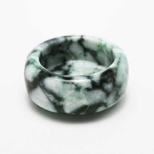 透明感良し・艶美麗・容量：30cc】（高品質濃緑色ヒスイ）糸魚川天然