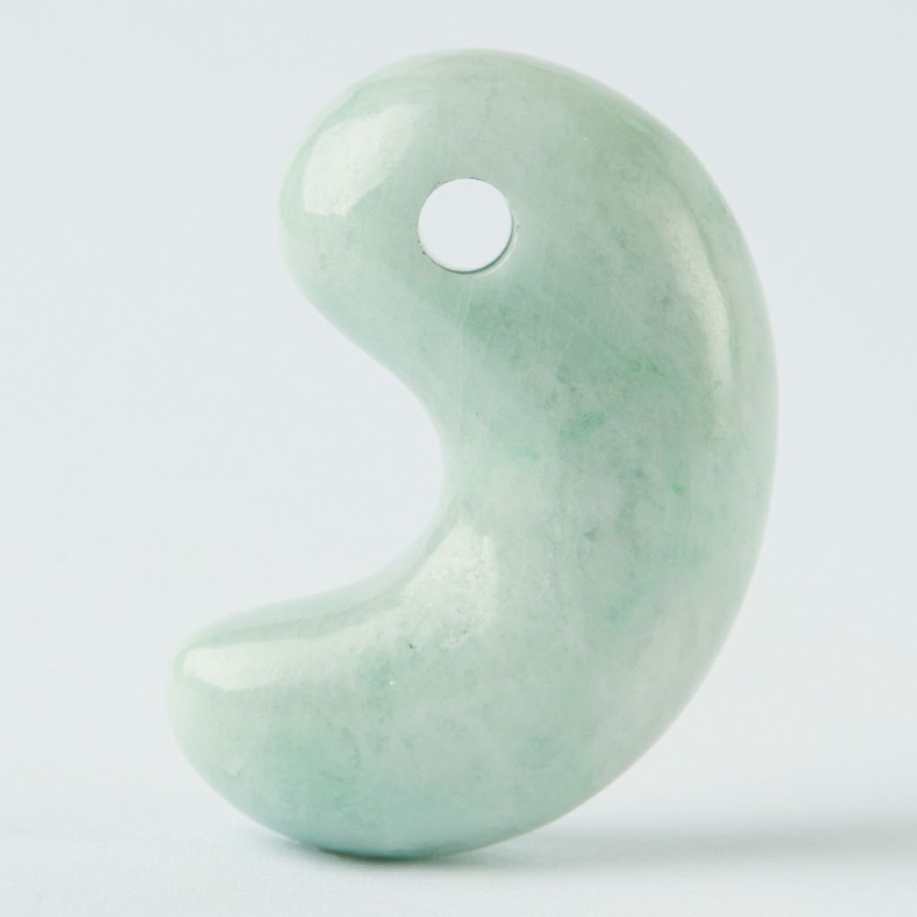 勾玉-翡翠勾玉｜《公式》糸魚川翡翠工房こたき