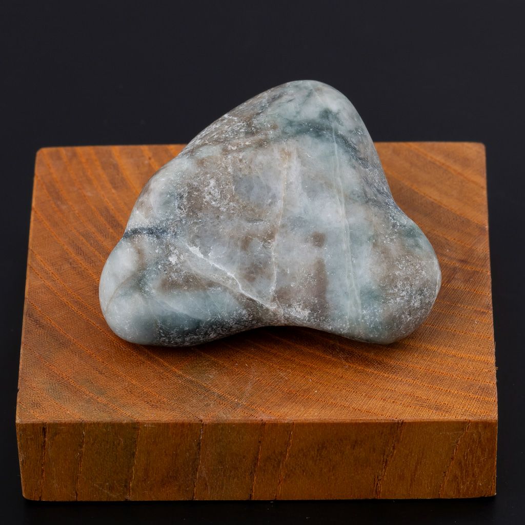 翡翠原石｜《公式》糸魚川翡翠工房こたき