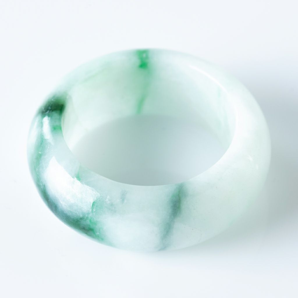 20号・透明感良し・艶美麗】（高品質濃緑色ヒスイ）糸魚川天然翡翠指輪