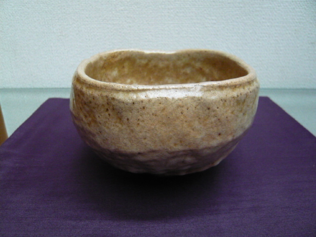 六代豊楽 赤楽四方茶碗: Journal of FUJII KOUNDO