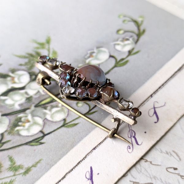 アンティーク サフィレット クラスターブローチ カボション